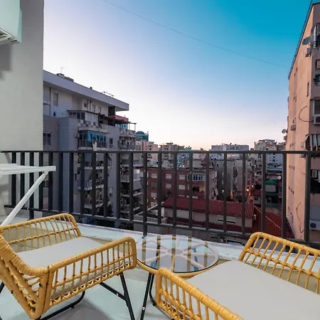 Ts Modern 2Br At New Bazaar - Central Tirana アパート *