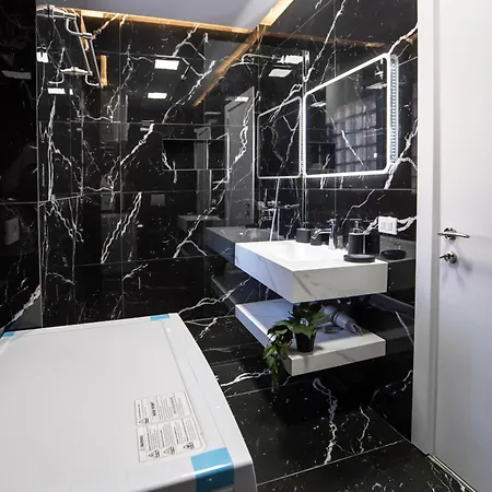 Ts Modern 2br At New Bazaar - Tirana