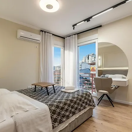 Ts Modern 2Br At New Bazaar - Central Tirana アパート
