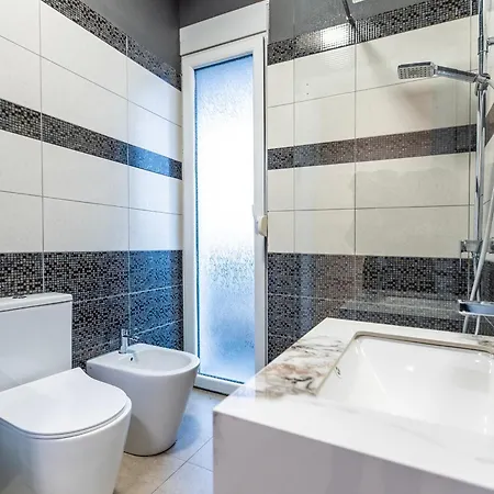 Ts Modern 2br At New Bazaar - Tirana